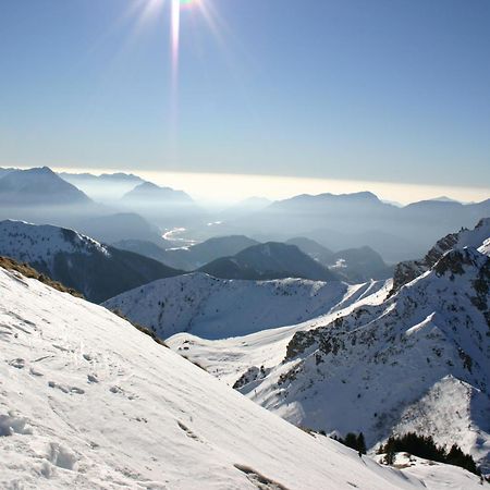 Zoncolan Apartments Sùtrio Екстериор снимка