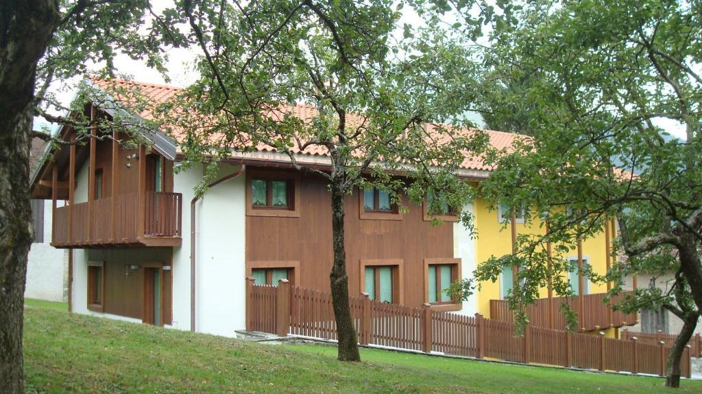 Zoncolan Apartments Sùtrio Екстериор снимка